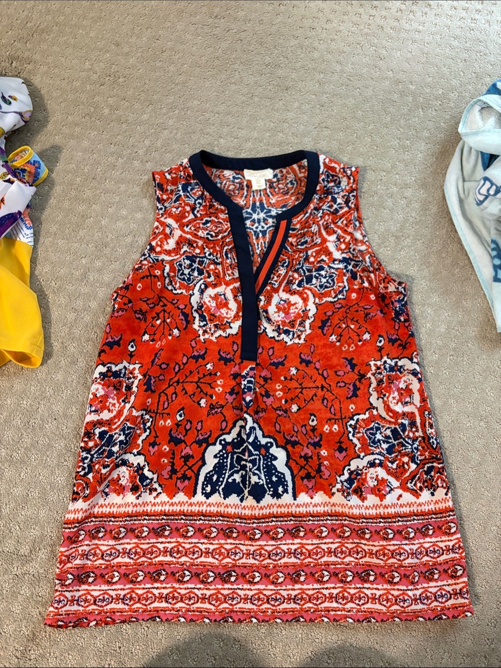 Lucy & Laurel Red Printed Sleeveless Tank with Navy Trim